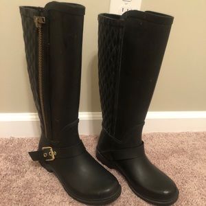 Steve Madden Woman’s Rain Boots Size 6